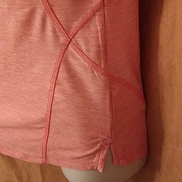 Master's Magnolia Lane Tech V neck Shirt - Picture 6 of 6